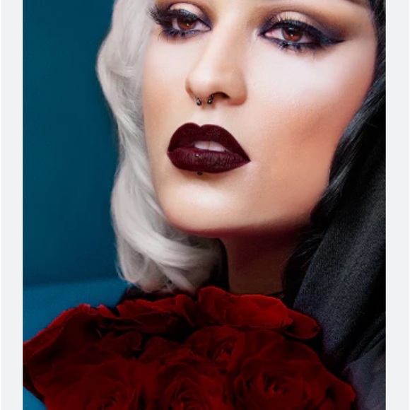 Melt Cosmetics Ultra Matte Lipstick in 6Six6 BNIB - Picture 5 of 16